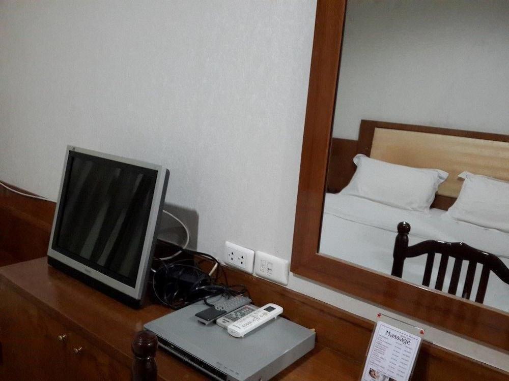 בנגקוק Sun City Hotel מראה חיצוני תמונה
