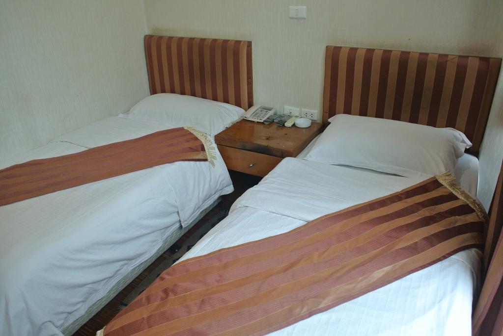 בנגקוק Sun City Hotel מראה חיצוני תמונה