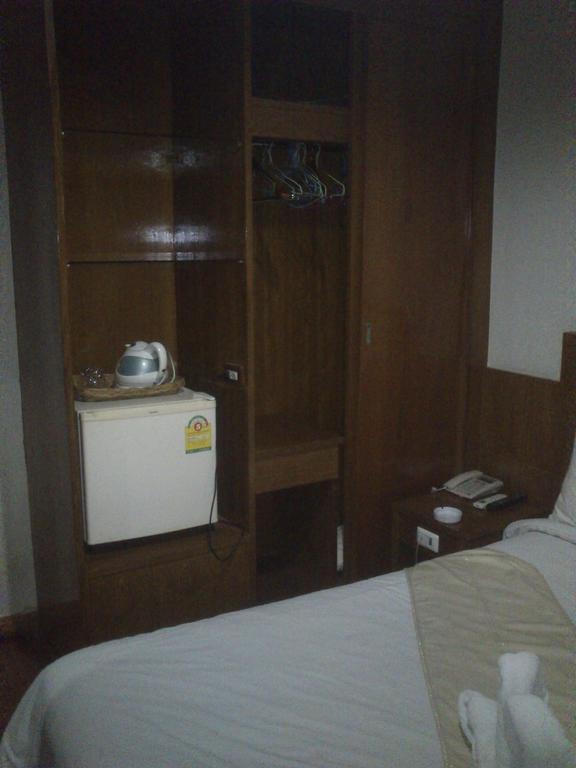 בנגקוק Sun City Hotel מראה חיצוני תמונה